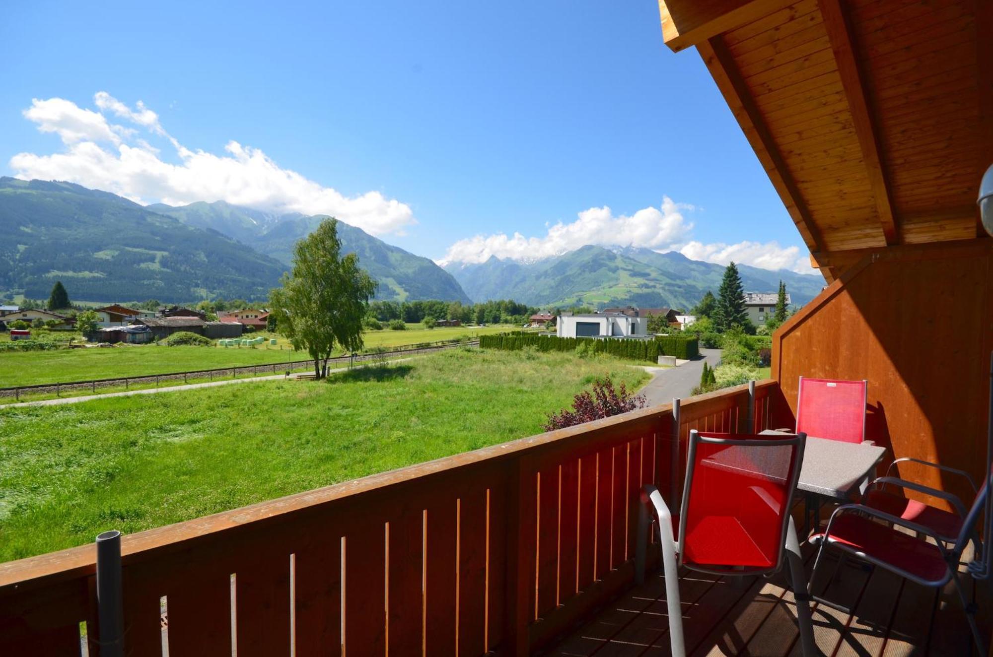 Apt Mountain View By - Alpen Apartments Zell am See Esterno foto