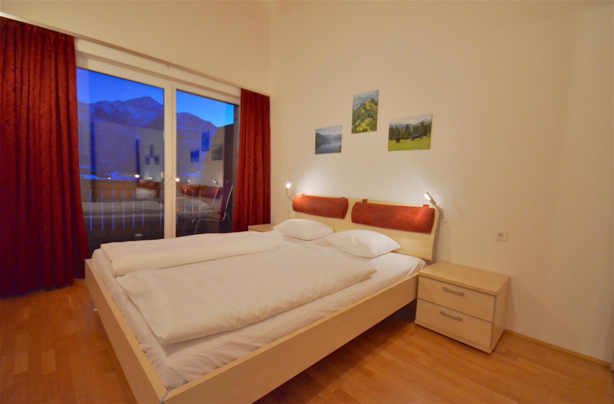 Apt Mountain View By - Alpen Apartments Zell am See Esterno foto