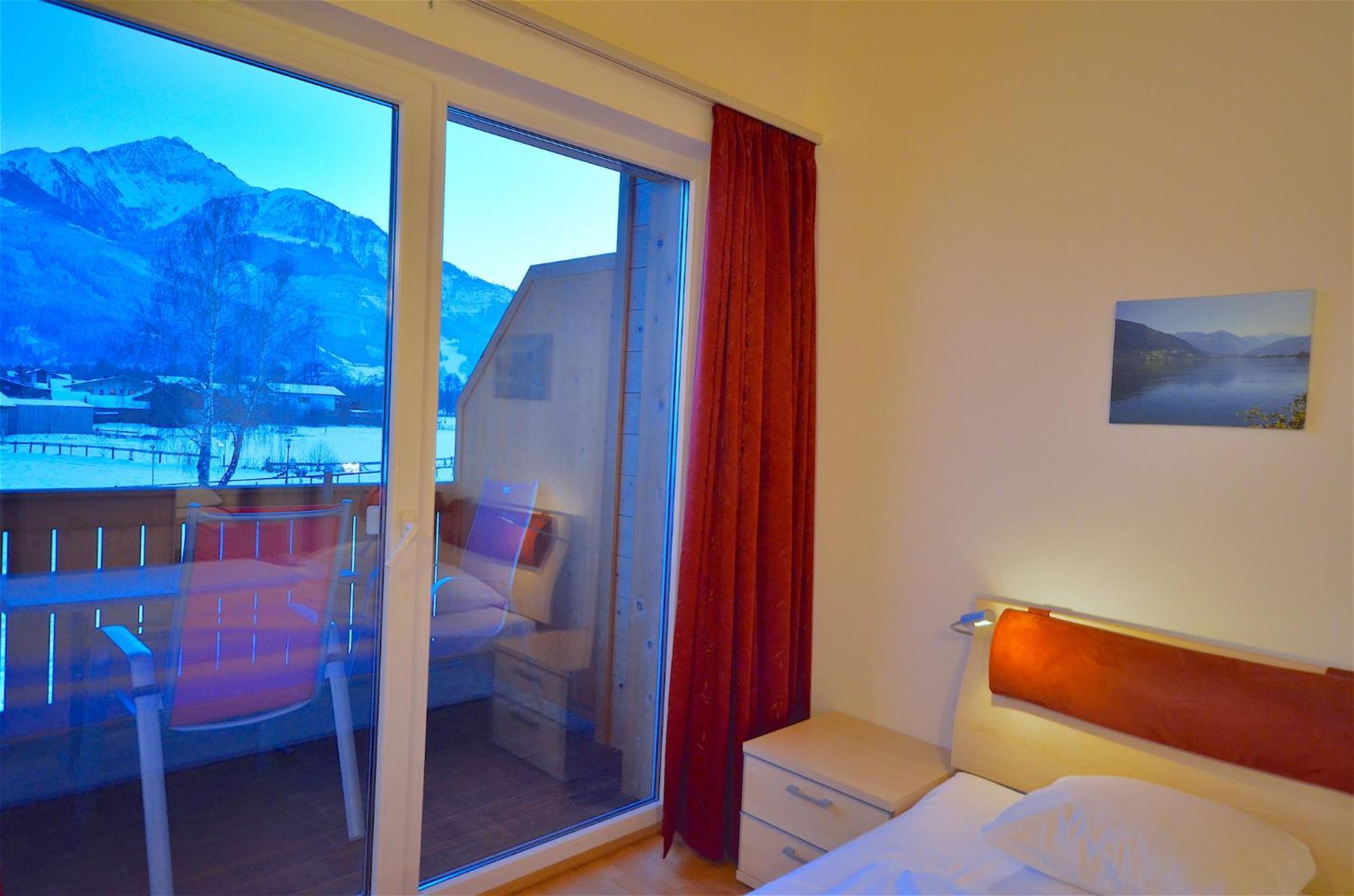Apt Mountain View By - Alpen Apartments Zell am See Esterno foto